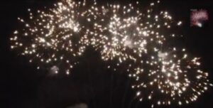 Effekt Silver Glitter Spectacle von Pyrotrade/PGE - Feuerwerk einfach online kaufen im Pyrographics Feuerwerkshop